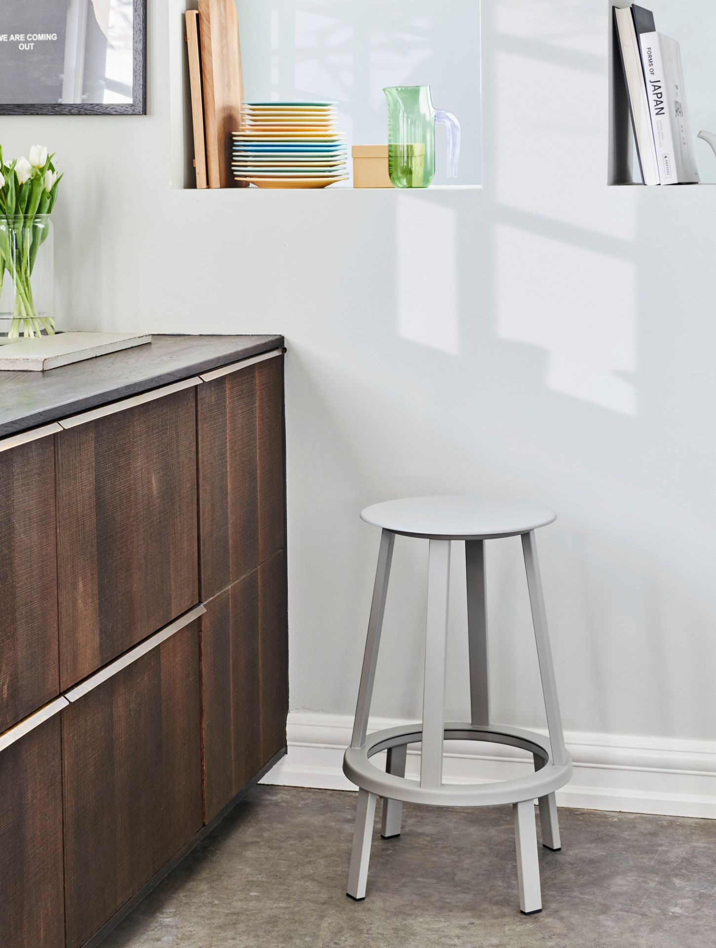 Revolver Bar Stool Hay